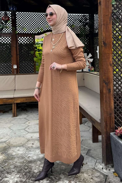 Zebra Desen Triko Elbise Camel - Resim 8