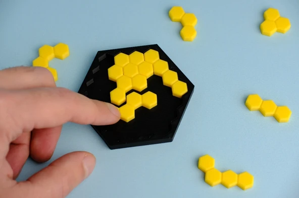 Çocuklar İçin Bal Peteği Bulmaca Puzzle ürün görseli 1