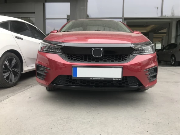 CITY ÖN TAMPON ALT ÇITASI - PIANO BLACK ürün görseli 1