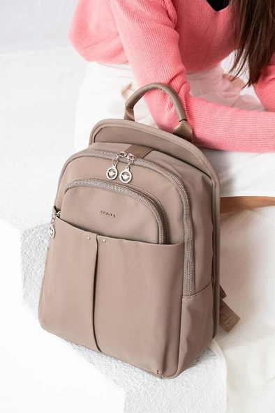 Saten Kumaş Kadın Sırt Çantası 35*25 Cm Mega Çanta Günlük Kullanıma Uygun Su İtici Kumaş ürün görseli 1