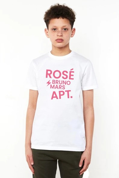 BLACKPINK ROSE BRUNO MARS APT Beyaz Çocuk Bisikletyaka Tshirt ürün görseli 1