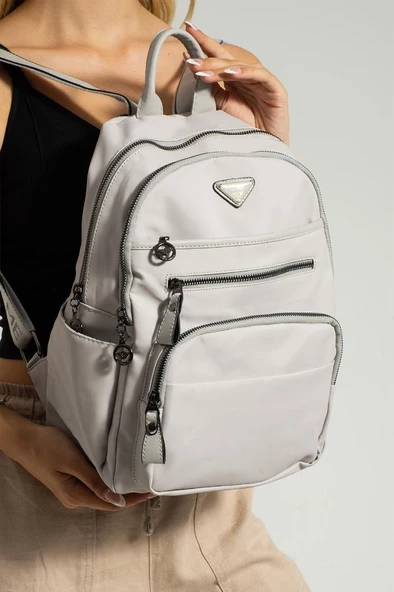 Saten Kumaş Kadın Sırt Çantası 35*25 Cm Yağmur İtici Kumaş Mega Bag Günlük Kullanıma Uygun ürün görseli 1