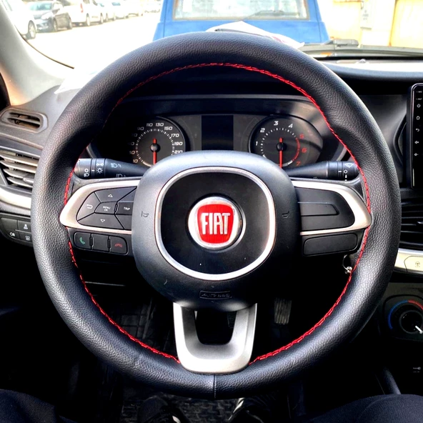 DİKİŞLİ DİREKSİYON KILIFI SİYAH DERİ KIRMIZI DİKİŞLİ FIAT EGEA VE CROSS ürün görseli 1