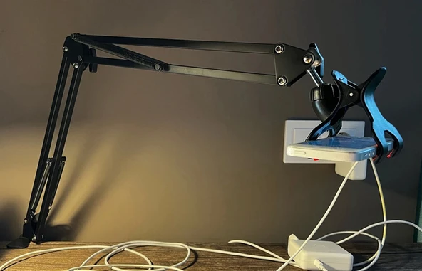 Monozone 360° Dönen Telefon Tablet Tutucu Esnek Uzun Kollu Metal Gövde Vocal Stents Ayarlanabilir Kıskaçlı Youtuber Twitch Yayın Teleskopik Katlanır Seviyeli ürün görseli 1