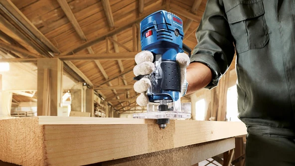 Bosch GKF 550 Freze - Resim 3