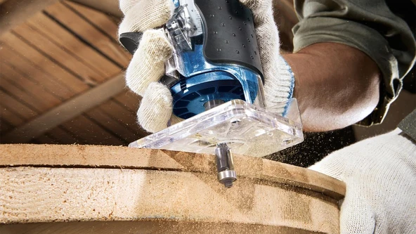 Bosch GKF 550 Freze - Resim 4