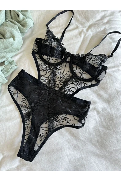 Feta Siyah brode bodysuit ürün görseli 1