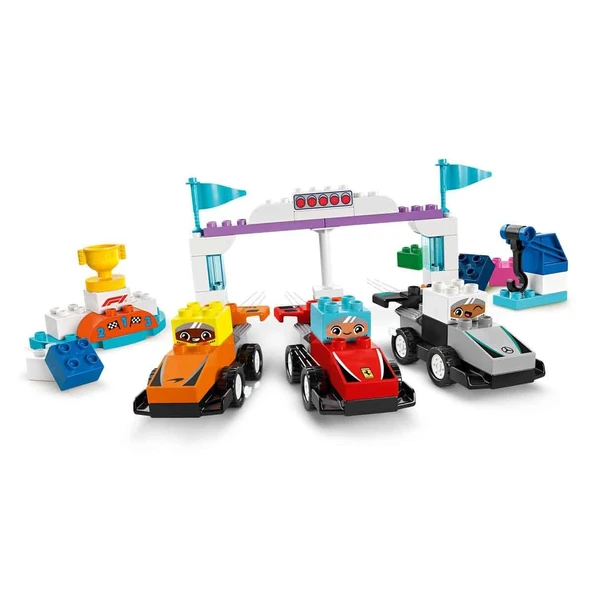 LEGO DUPLO Kasabası F1 Takımı Yarış Arabaları ve Sürücüler 10445 ürün görseli 1