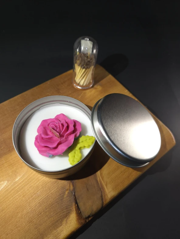 %100 Doğal Soya Wax Dekoratif Teneke Mum (Yapraklı Gül) ürün görseli 1