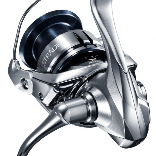 Shimano Stradic 4000 MHG FL Makine - Resim 3