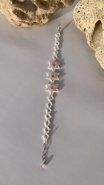 Beyaz Ve Toz Pembe Renkli Yıldız Desenli Miyoki Boncuk Bileklik El Yapımı Hediyelik ürün görseli 1