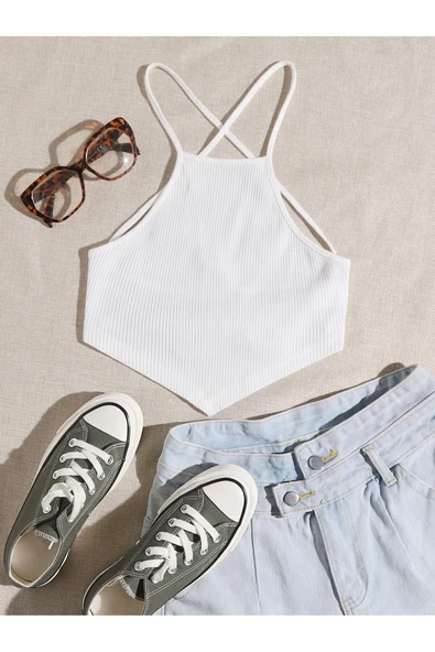 Halter Yaka Sırtı Açık Çapraz Askılı Bağcıklı Beyaz Renk Fitilli Crop Top Bluz ürün görseli 1