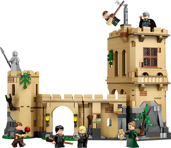 LEGO Harry Potter 76447 Hogwarts Castle: Flying Lessons - Resim 3
