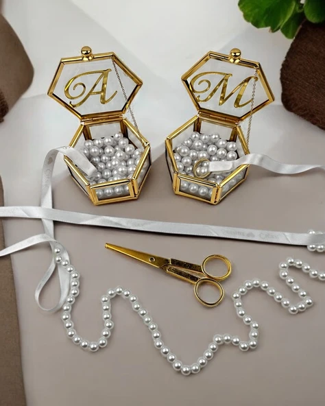 Corrente Altıgen Gold Yüzük Yükselticisi ve Söz Makası Seti  Beyaz ürün görseli 1