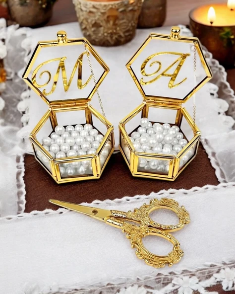 Viva Gold Altıgen Yüzük Yükselticisi ve Söz Makası Seti  krem ürün görseli 1