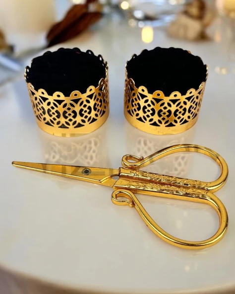 Essenza Gold Kadife Yükselti ve Söz Makası   krem ürün görseli 1