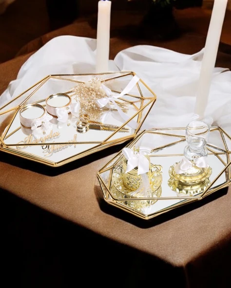Elation Gold Prizma Söz Nişan Tepsisi ve Damat Kahve Fincan Tepsi Seti  Beyaz ürün görseli 1