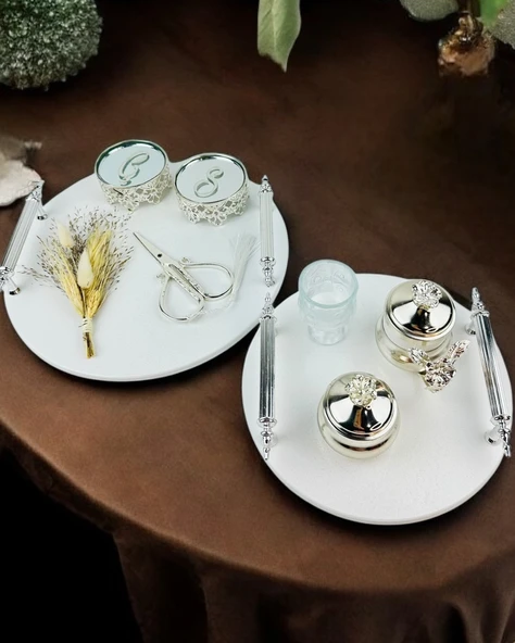 Adoration Polyester Söz Tepsisi  Beyaz ürün görseli 1