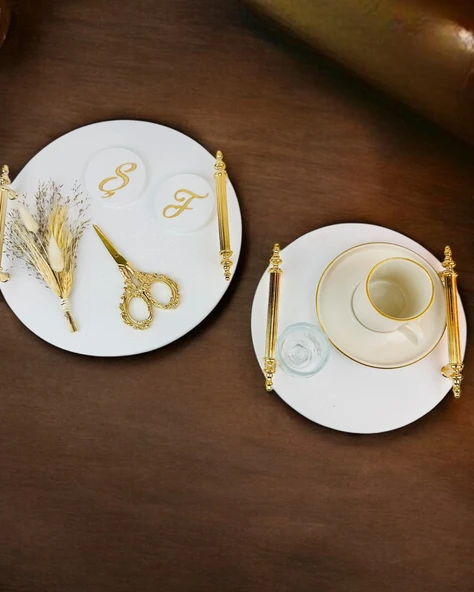 Commitment  Gold Polyester Nişan Tepsisi   Kırmızı ürün görseli 1
