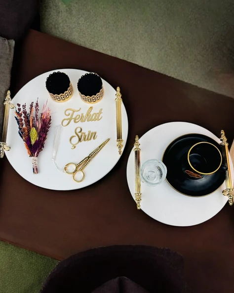 Commitment  Gold Polyester Nişan Tepsisi   krem ürün görseli 1