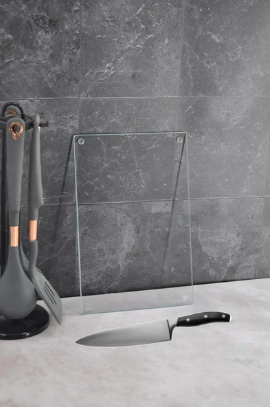 Saydam Oval Köşeli Cam Kesme Tahtası 22,5 x 15,5 ürün görseli 1