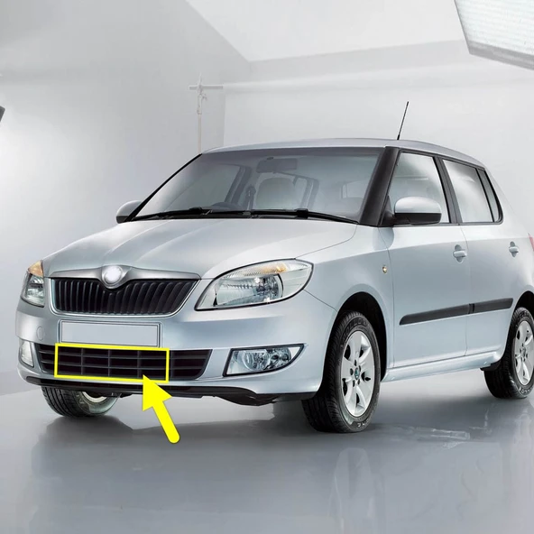 Skoda Fabia 2 2011-2014 Ön Tampon Izgara Orta Parçası 5J0853677A ürün görseli 1