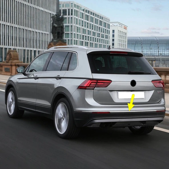 VW Tiguan 2016-2020 Arka Tampon Orta Krom Çıta 5NA853835 ürün görseli 1