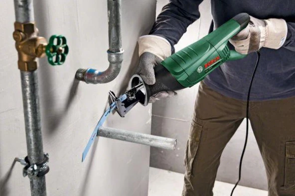 Bosch PSA 700 E Tilki Kuyruğu Testere 710W - Resim 3