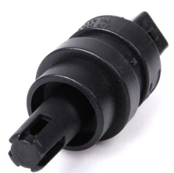 BTAP VOLKSWAGEN GOLF5 CADDY3 JETTA3 PASSATB5 1.9TDI SICAKLIK SENSÖRÜ 028906081 ürün görseli 1