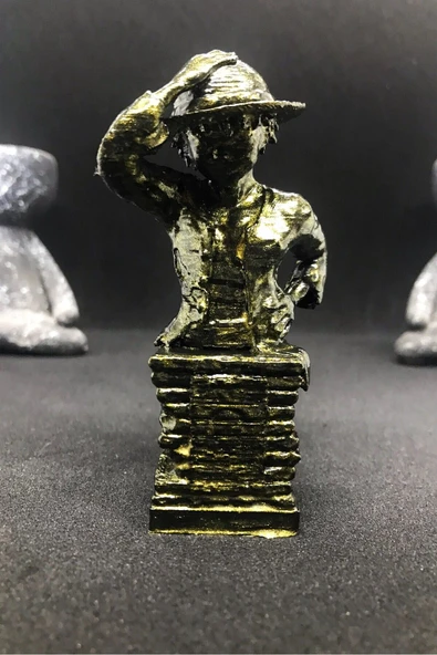 TatuCraft Monkey D. Luffy One Piece Büst 10cm - Gold Efekt ürün görseli 1