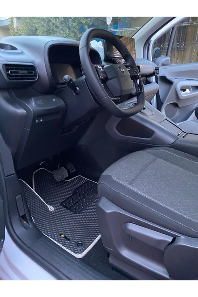 CAR OPEL COMBO 2024 (SAdece araç içi fiyatı) Lütfen isteğe göre logo Topukluk belirtiniz ürün görseli 1