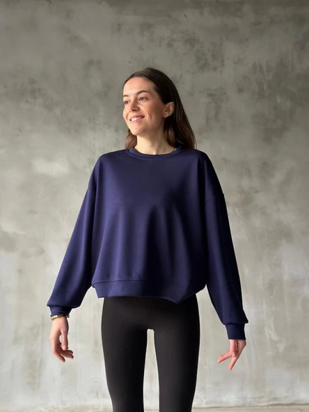 Osy Modal Yumuşak Dokulu Kumaş Bisiklet Yaka Oversize Sweatshirt - Lacivert ürün görseli 1