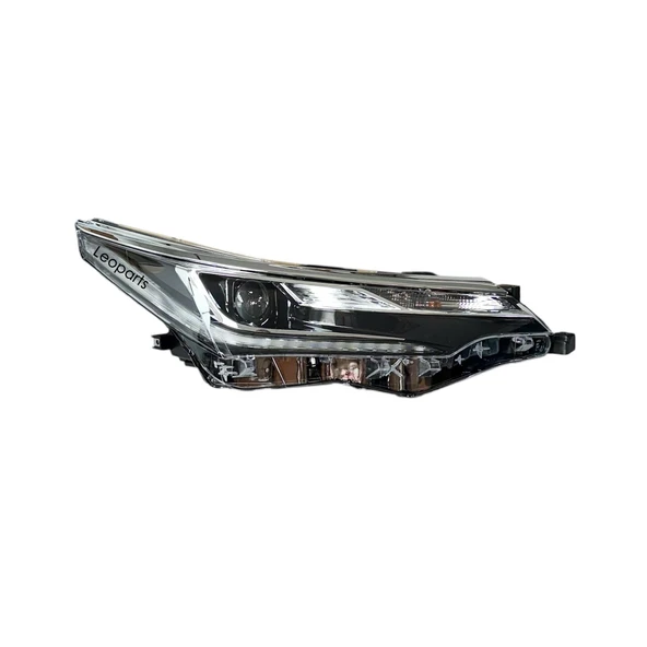 Leoparts Toyota Corolla Far Lambası Sağ (Xenon) 2017-2019 81110-02L70 ürün görseli 1