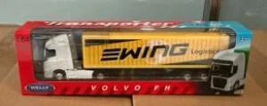 Welly WING Logistic Volvo FH Model Araba ürün görseli 1
