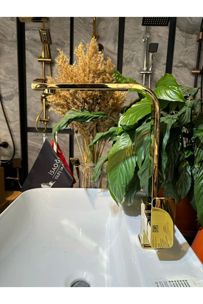 Gold Kare Mutfak Bataryası Premium Pvd Gold Evye Musluğu Frezya Armatür ürün görseli 1