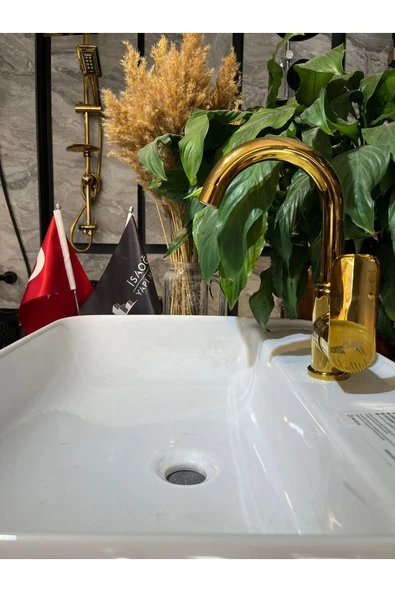 Gold Lavabo Bataryası Yüksek Tip Gold Lavabo Armatür Pirinç Malzeme ürün görseli 1
