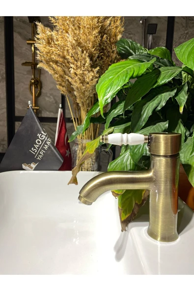 Mat Gold Lavabo Bataryası Antik Lavabo Bataryası Altın Lavabo Musluğu Porsalen Vintage Tasarım ürün görseli 1