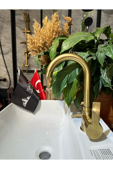 Mat Gold Lavabo Bataryası Yüksek Model Mat Altın Armatür ürün görseli 1