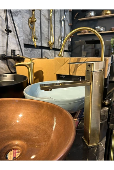 Mat Gold Çanak Lavabo Bataryası Mat Altın Lavabo Musluğu Kare Tasarım Mat Antik Gold ürün görseli 1