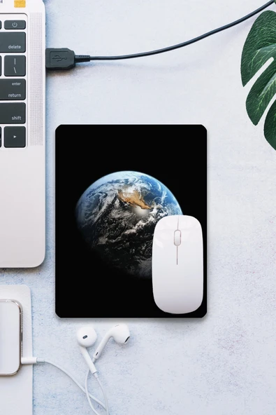 SonicTouch Dünya Planet Temalı Siyah Pürüzsüz Yüzey Kaymaz Taban Dikişsiz Kenar Gamer Oyuncu Mouse Pad 19x23cm ürün görseli 1