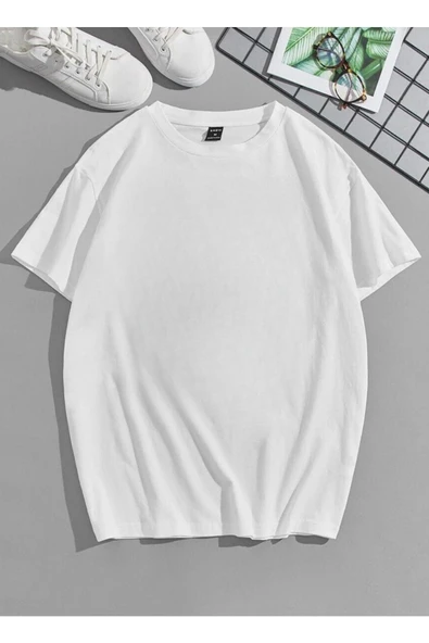 Beyaz T-shirt & Gri Şort Takım - Resim 3