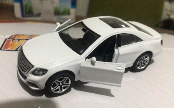 Oyuncak Metal Model Araba Açılır Kapı 1/36 Çek Bırak Beyaz Bentley ürün görseli 1