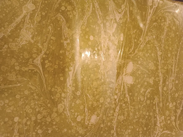 Ebru Sanatı - Mavi karışık Desenli kompozisyon Ebruzen, Ressam: Serpil ( Tunca ) imzası .Ebat : 34x 49 cm. ürün görseli 1