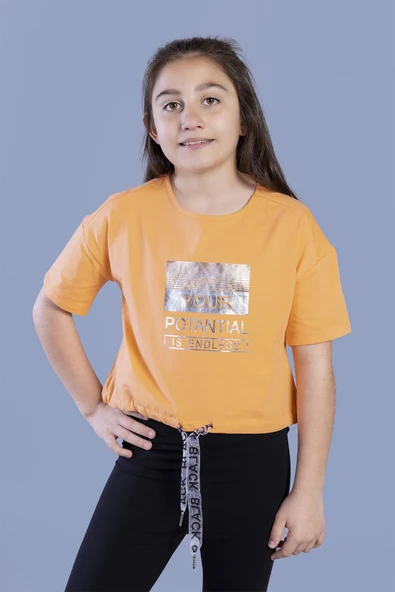 Toontoy Kız Çocuk Crop Model Kordon Detaylı Varak Baskılı Tişört ürün görseli 1