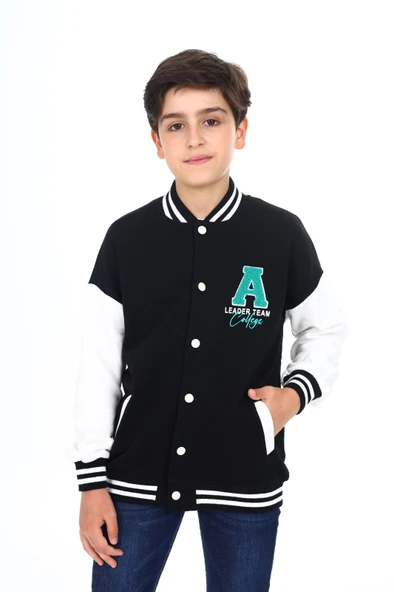 Toontoy Erkek Çocuk Kolej Yaka Çıtçıt Kapama Cepli Düşük Omuz Nakış Baskılı Renk Bloklu Örme Hırka - 2 İplik Şardonlu ürün görseli 1
