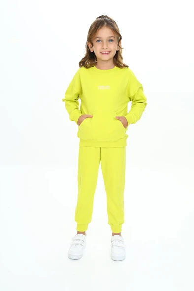 Toontoy Kız Çocuk 2'li Takım Nakış Baskılı Bisiklet Yaka Cepli Sweatshirt & Beli Paçası Ribanalı Jogger Eşofman Altı - 2 İplik ürün görseli 1