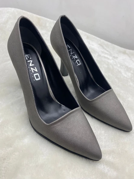 ÇİĞDEM PLATİN GRİ SATEN KADEH ÖKÇE STİLETTO (ENZS1A) Unisex ürün görseli 1