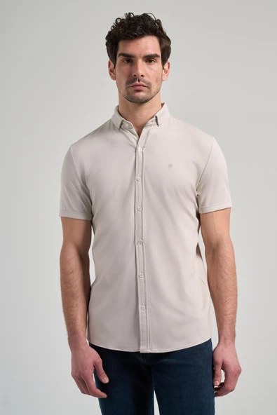 Taş Rengi Kısa Kol Düz Örme İtalyan Yaka Cepsiz Pamuklu Classic Slim Fit Gömlek 1004250156 ürün görseli 1