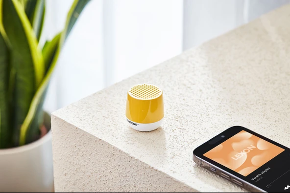 Lexon x Pantone Mino + Bluetooth Hoparlör Sarı - Resim 2