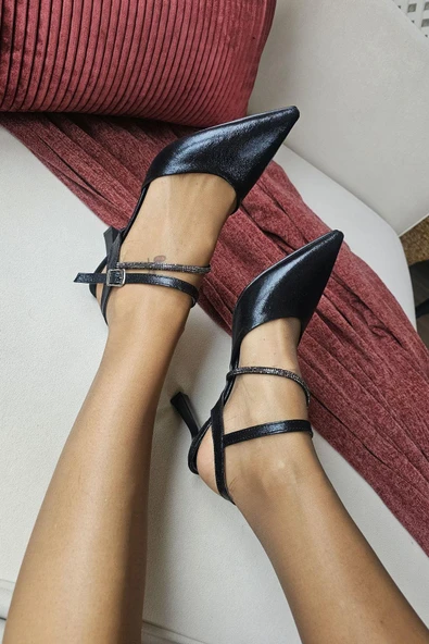 10 41 Topukla Kadın Kadeh Topuk Bilekden Bağlamalı Taşlı Abiye Stiletto ürün görseli 1